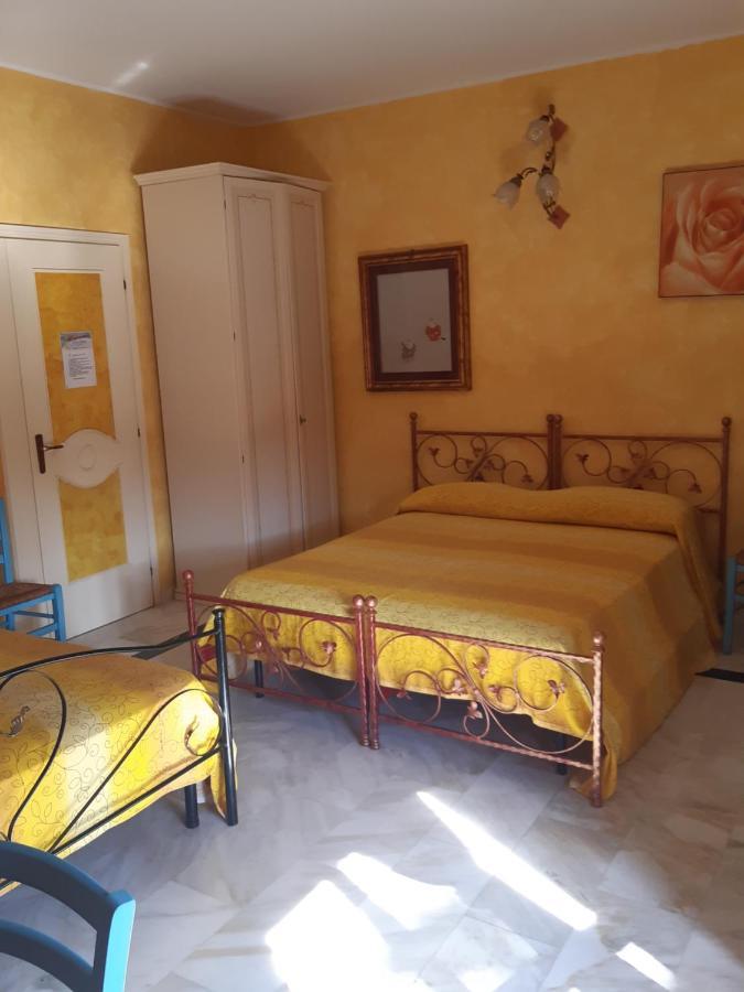 Moonaurora Bed & Breakfast Gallipoli Exterior photo